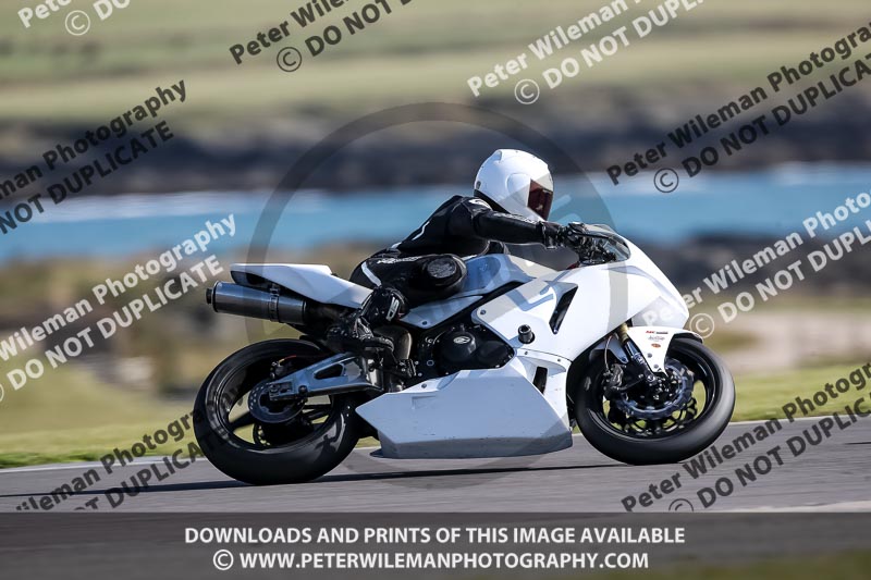 anglesey no limits trackday;anglesey photographs;anglesey trackday photographs;enduro digital images;event digital images;eventdigitalimages;no limits trackdays;peter wileman photography;racing digital images;trac mon;trackday digital images;trackday photos;ty croes